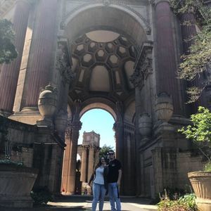 Meet your Posher, Christian